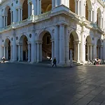 Le Volte, Basilica Views In The Heart Of Vicenza
